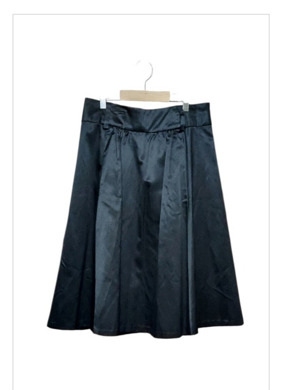 NWT Banana Republic Black Silk Blend Satin A-Line Midi Skirt Sz 4 - Picture 3 of 6